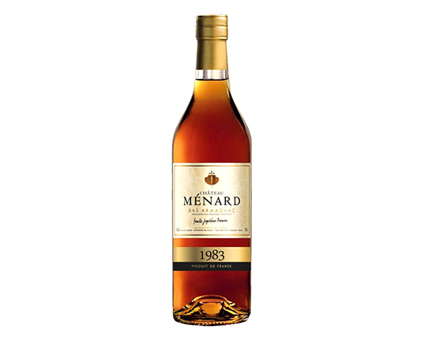 Roullet vsop. Cognac Menard VSOP. Коньяк Менар ВСОП. Коньяк менард XO. Коньяк менард VSOP.